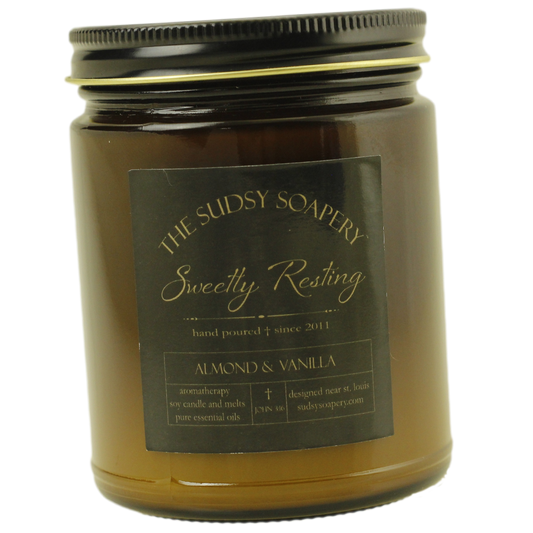 Sweetly Resting Soy Candle Almond and Vanilla 